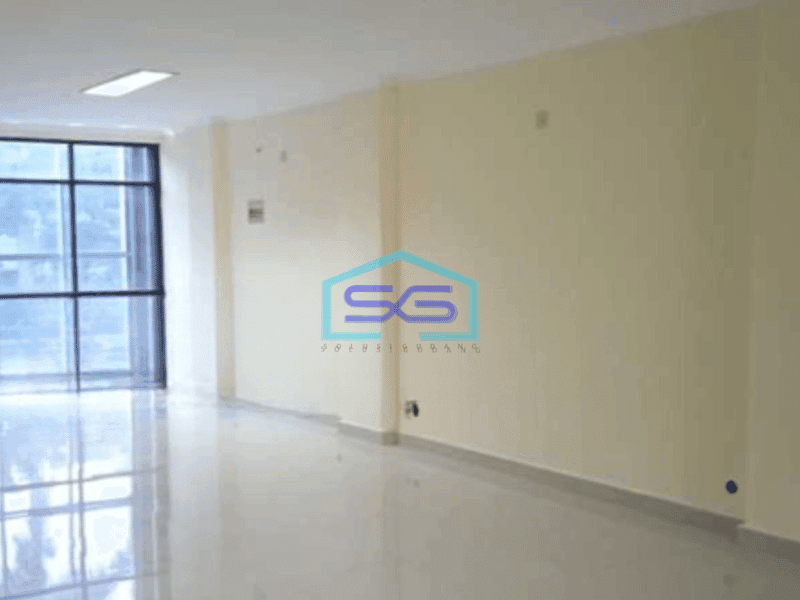 Disewakan Ruko Luas Tanah 110 m² Lokasi Tepi Jalan Raya Cideng Jakarta Pusat