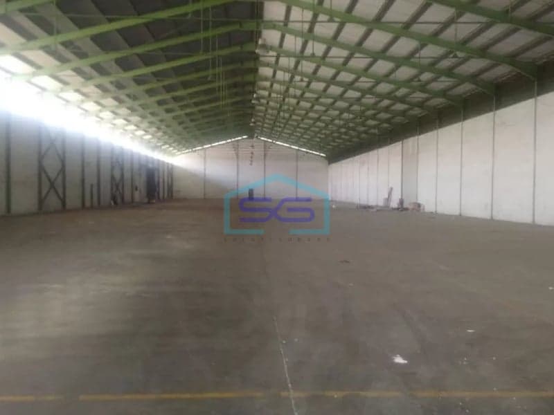 Disewakan gudang di hyundai cikarang luas 3700m