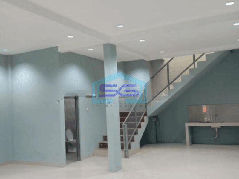 Disewakan Ruko Cocok Untuk Gudang di Taman Kopo Indah Bandung