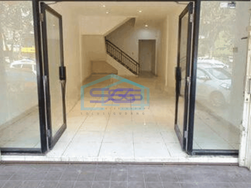 Disewa Ruko 3 lantai di kelapa gading, siap pakai, bebas banjir