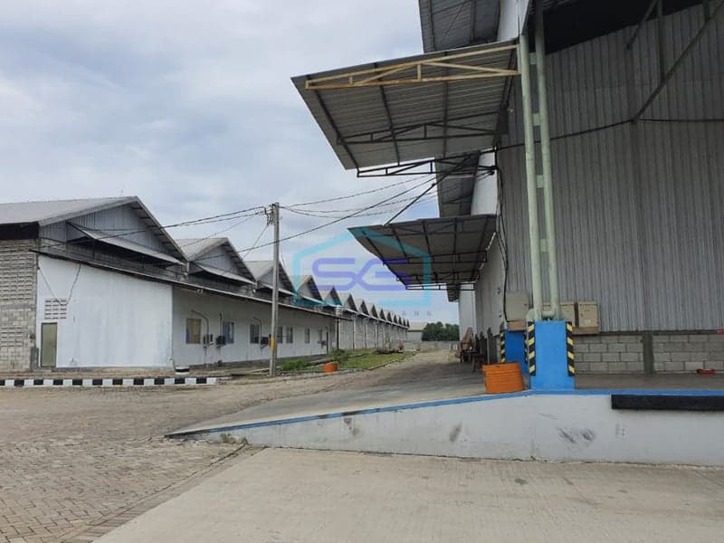 Disewakan Gudang Karawang Barat Bangunan Siap Pakai.Kondsisi Istimewa di Karawang.