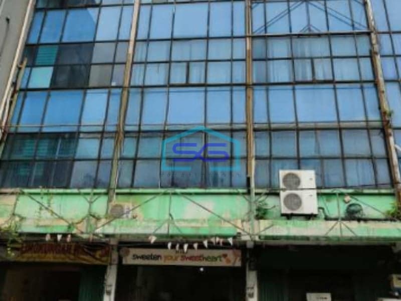 Dijual Ruko Lokasi Strategis Luas Bangunan  300 m² di Jakarta Utara