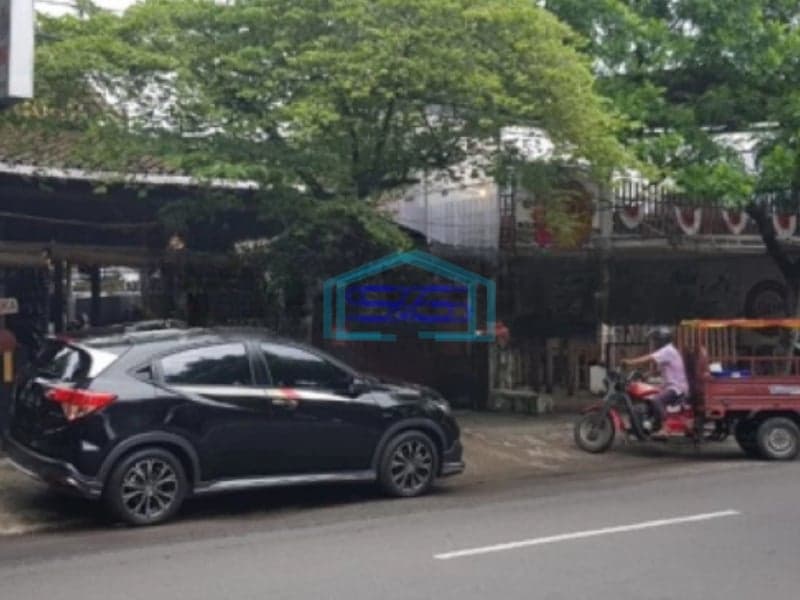 Dijual Tanah Sangat Strategis di Jalan Dr Supomo Solo Luas Tanah 2230m2