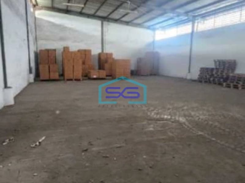 Disewakan Gudang Bagus Parkir Kontainer 40 ft Di Kalideres Jakarta Barat LT 1821m2