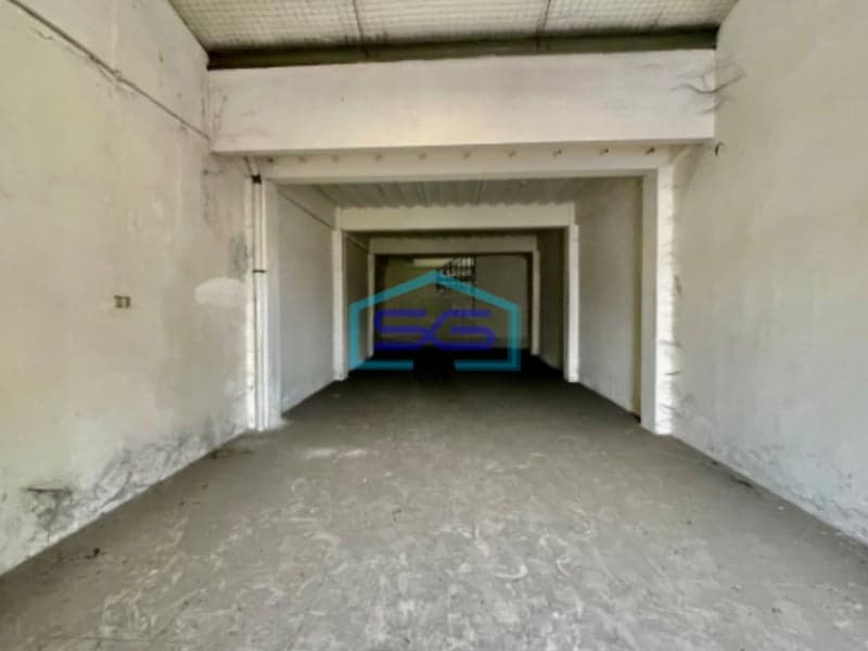 Disewakan Ruko Strategis di Jalan Adisucipto Colomadu Solo LB 325m2