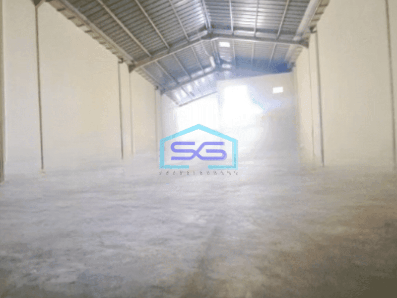Disewakan Gudang Ada Kantor Luas Bangunan  300 m² di Cengkareng Jakarta Barat