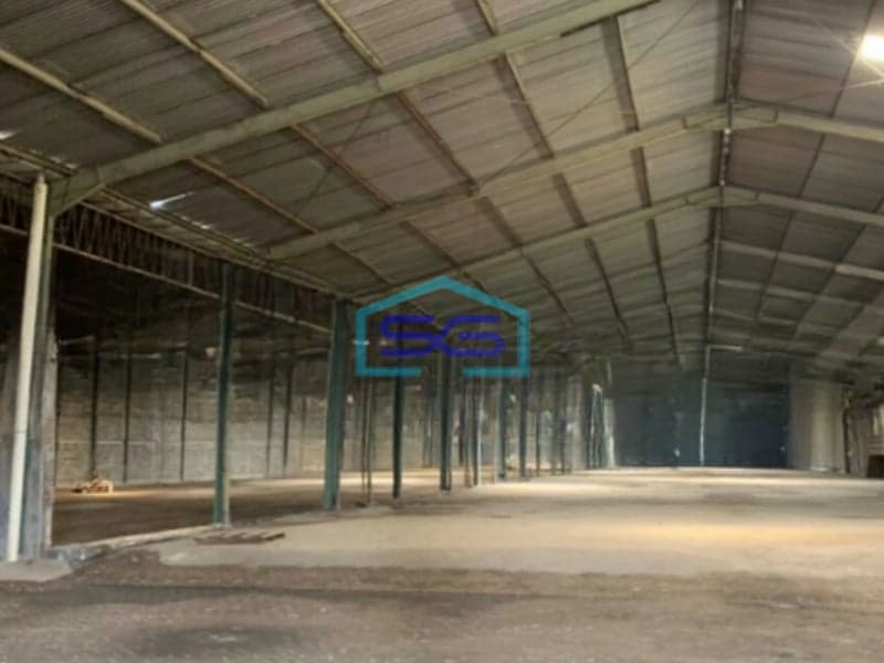 Disewakan Gudang Luas Bangunan  5500 m² Lokasi Margomulyo Surabaya
