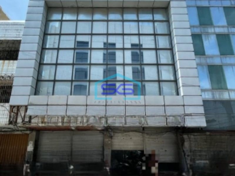 Disewakan Ruko 3 Lantai Ex Bank di Semarang Tengah Luas Tanah 180m2