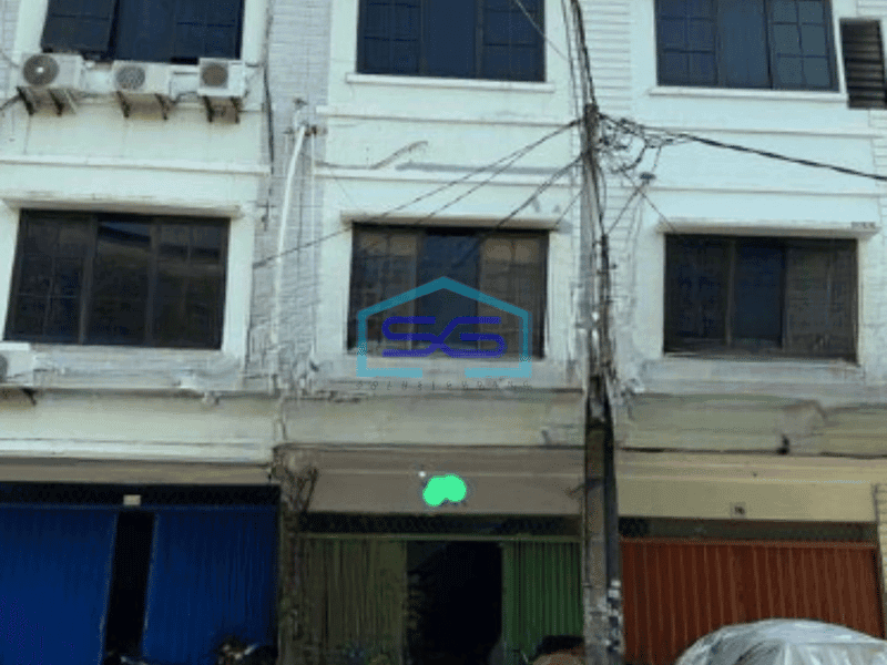 Dijual Cepat Ruko Luas Bangunan  187 m² di Duri Kosambi Jakarta Barat