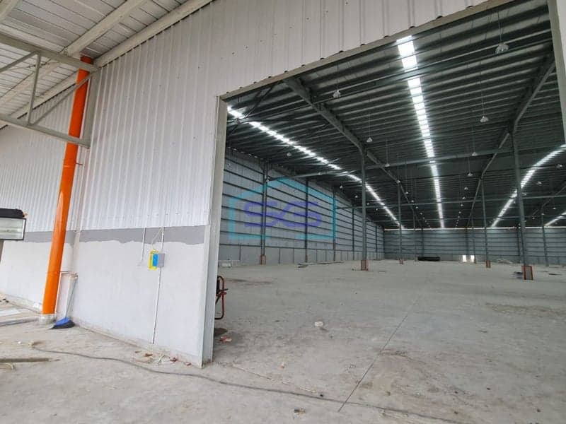 Disewakan Gudang di Delta Silicon 8 Lippo Cikarang, Dilengkapi Loading Dock