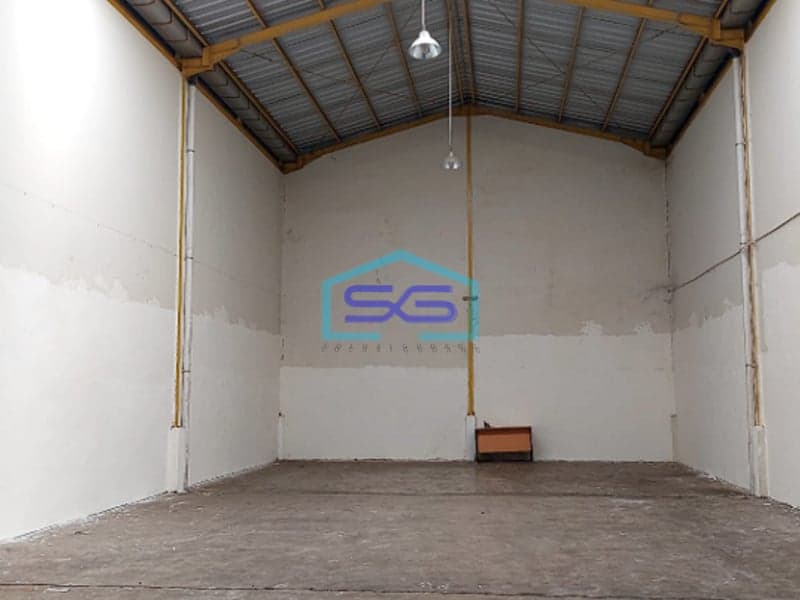 Disewakan Gudang Bagus di Jalan Abdul Rozak Kalidoni Palembang LT 450m2