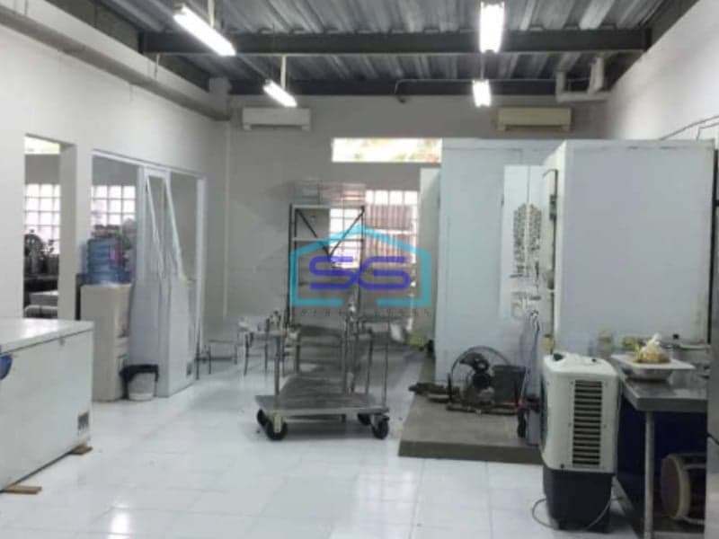 Dijual Gudang Bebas Banjir Luas Bangunan  800 m² Lokasi di Tangerang