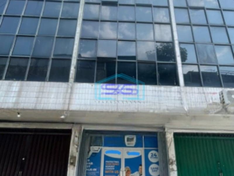 Dijual Ruko Luas Bangunan 200 m² Lokasi Bebas Banjir di Kalideres Jakarta Barat