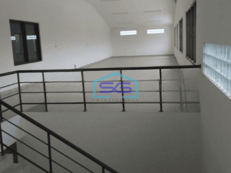 Dijual Gudang di Kopo Bandung Lokasi Bebas Banjir Luas Bangunan 2500 m²