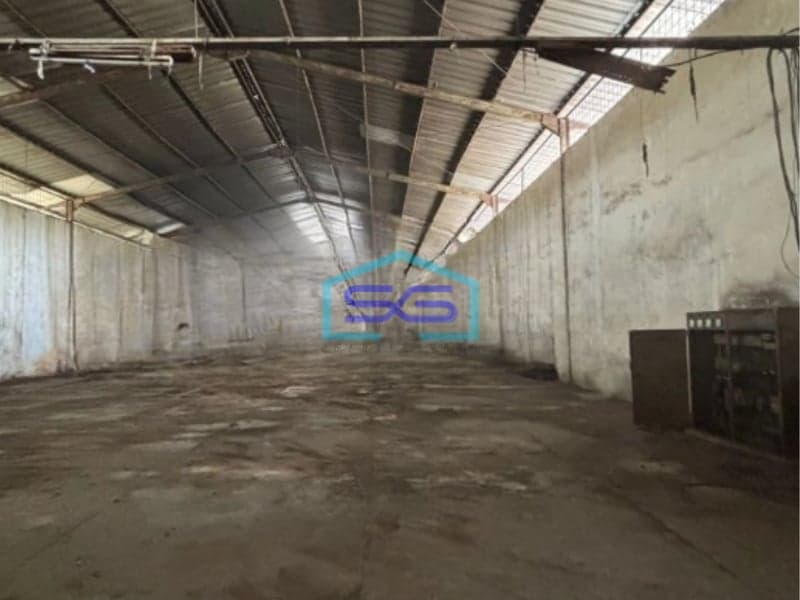 Disewakan Gudang Akses Container 40 Feet Luas Tanah 4684 m² di Cikokol Tangerang