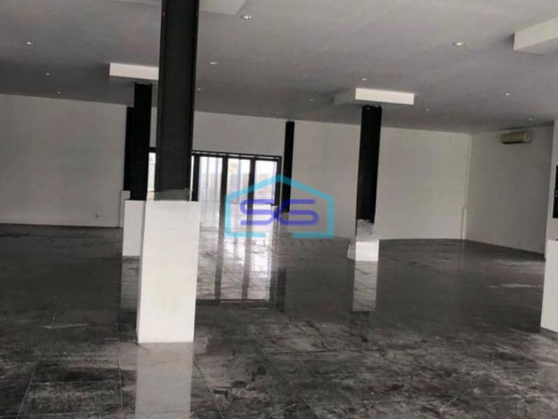 Disewakan Gedung Kantor Dan Gudang 4.5 Lantai Di Palmerah Jakarta Barat Parkir Luas