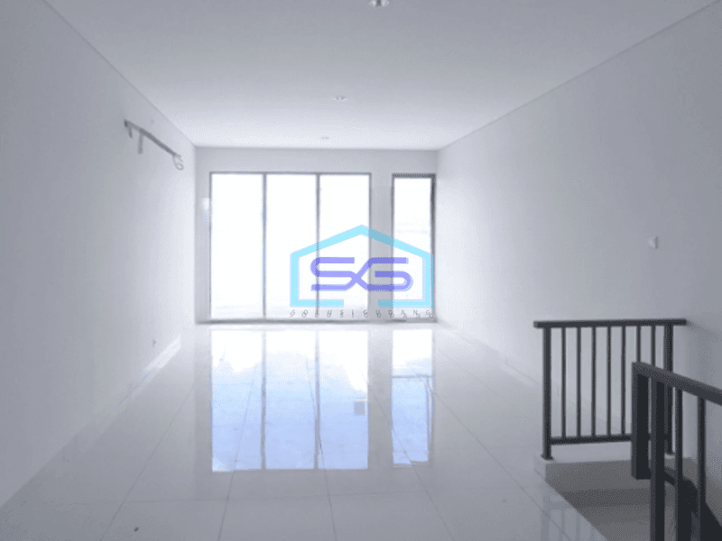 Disewakan Ruko Luas Bangunan  163 m² di Gading Serpong Tangerang
