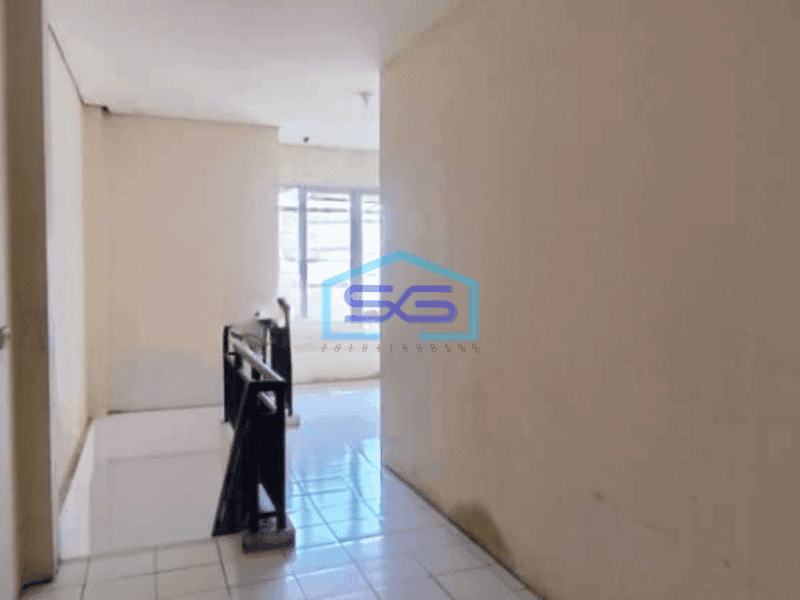 Disewakan Ruko 3 Lantai Luas Bangunan 216 m² Lokasi Rungkut Surabaya