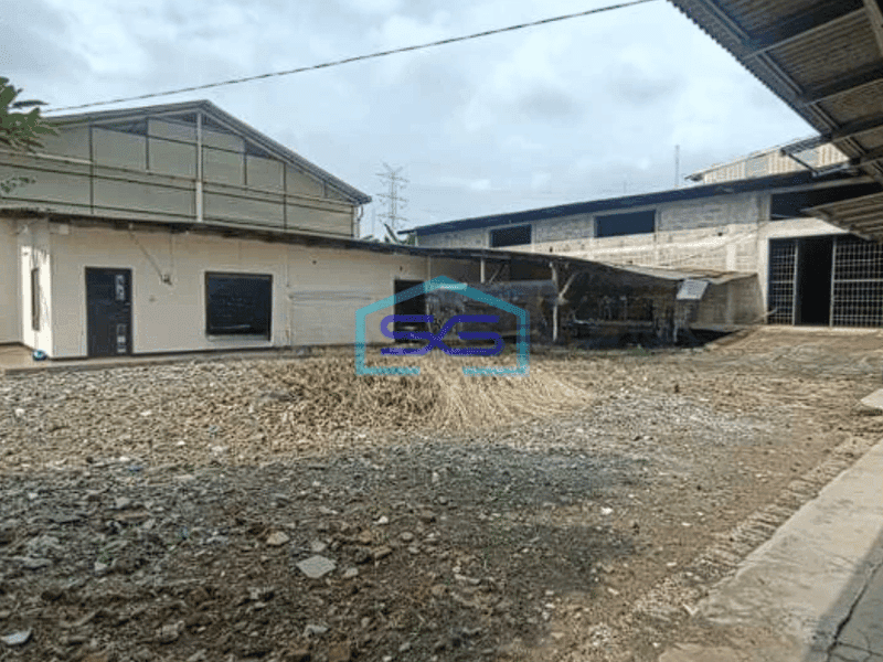 Disewakan Gudang dengan Lahan Luas Lengkap Dengan Kantor dan Meeting Room di Pengasinan Rawalumbu Bekasi