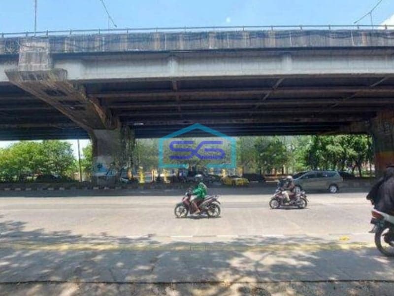 Dijual Gudang Yos Sudarso Jakarta Utara LT 2600m2 Lokasi Bagus Pinggir Jalan Raya