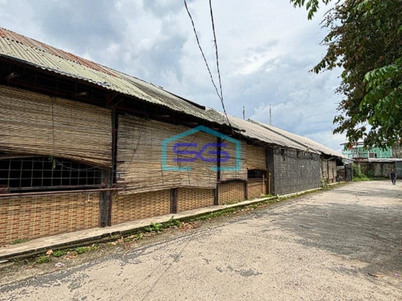 Disewakan Tanah + Bangunan di Tengah Kota, Jalan Demang Lebar Daun Palembang