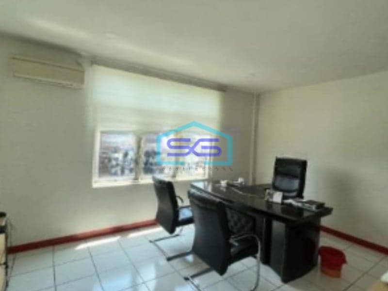 Disewakan Ruko Sudah Renovasi Luas bangunan 262m2 Lokasi di PIK Jakarta Utara