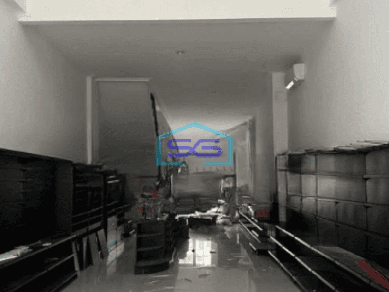 Dijual Ruko 3 Lantai Luas Bangunan  270 m² di Pantai Indah Kapuk 2 Jakarta Utara