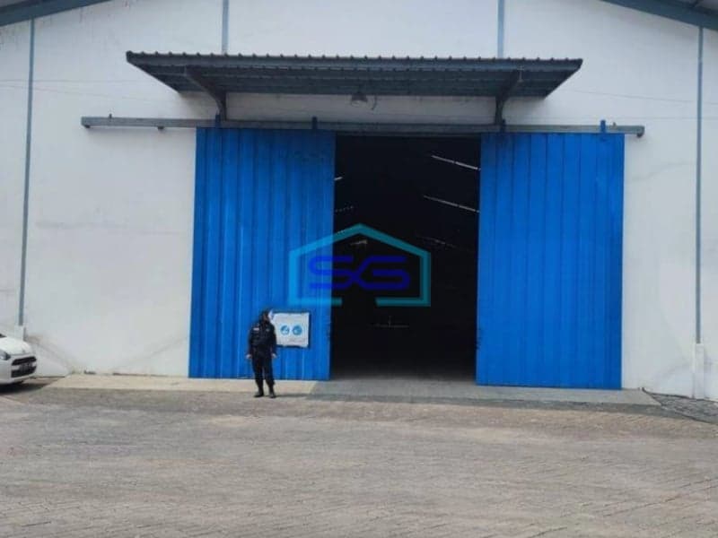 Disewakan Gudang Murah Di Gunung Putri Bogor Dekat Tol Lebar LB 1000m2  Akses Kontainer