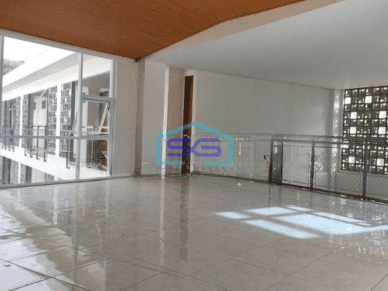 Dijual Ruang Usaha 3 Lantai Luas Tanah 970 m² di Ciumbuleuit Bandung