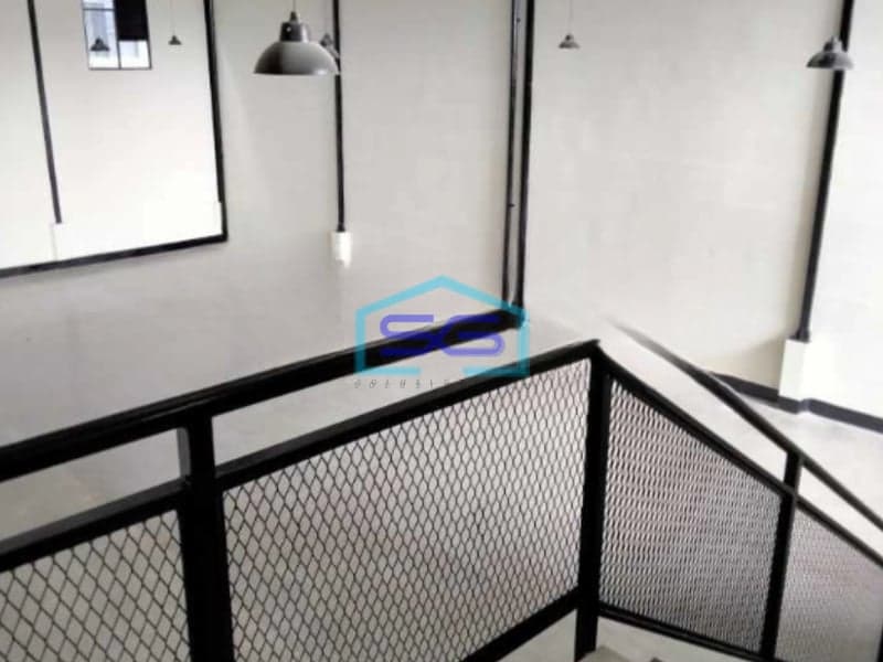 Disewakan Gudang Luas Bangunan  450 m² Lokasi Bebas Banjir di Padalarang Bandung