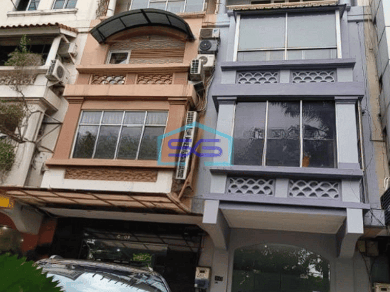 Disewakan Ruko 4,5 Lantai Permata Senayan Jakarta Selatan Cocok untuk Usaha LB 336m2