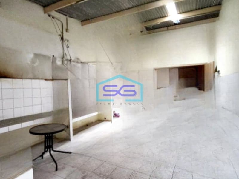 Disewakan Ruko 2 Lantai Luas Bangunan 370 m² Lokasi Bebas Banjir di Klojen Malang