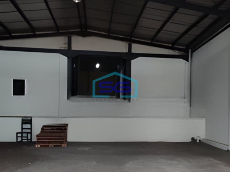 Disewakan Gudang Luas Bangunan 600 m² Lokasi Cilicing Jakarta Utara