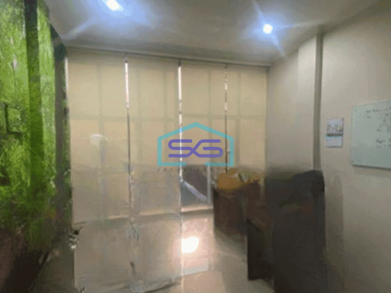 Dijual Cepat Ruko 3 Lantai Harga Nego Luas Tanah 105 m² di Klender Jakarta Timur