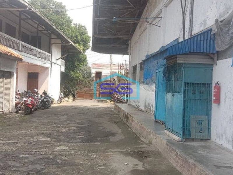 Disewakan Gudang Ex Garment Masuk Container 40 Ft di Bogor LT 2500m2