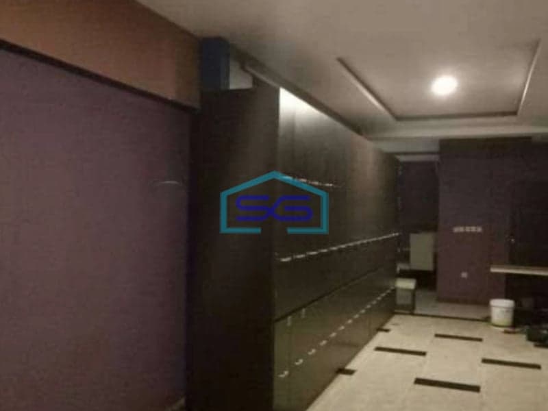 Disewakan 4 unit Ruko Gandeng di Roxy Mas Jakarta Pusat Lokasi Strategis LB 960m2