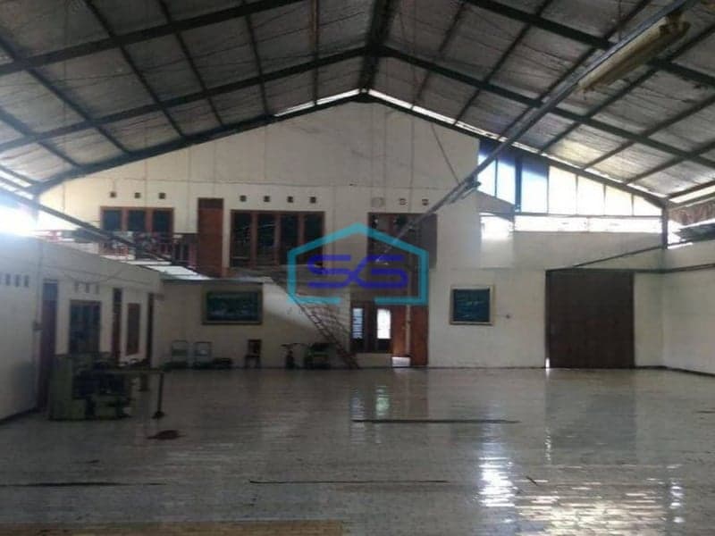 Dijual Gudang Strategis LB 997m2 Ex Pabrik Rapih Bagus Jakarta Timur