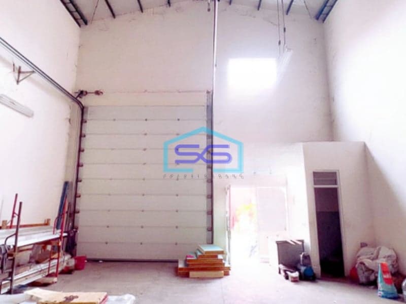 Dijual Gudang Green Sedayu Bizpark Cakung Jakarta Timur LT 234m2 Badan Utara