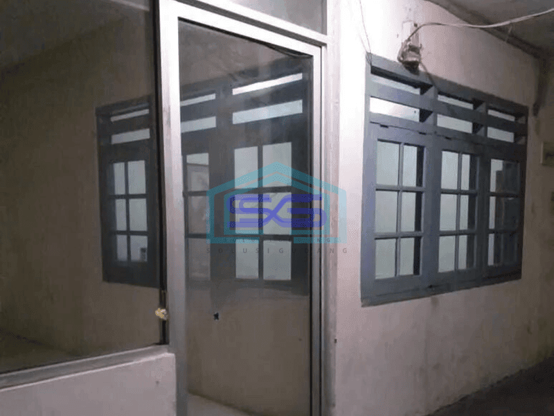 Dijual Gudang Jl Prof Dr Soepomo Buaran Indah, Tangerang