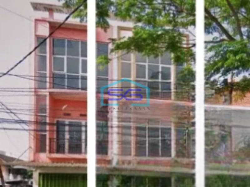 Disewakan Ruko Luas Bangunan 175 m² Lokasi Bebas Banjir di Dinoyo Malang