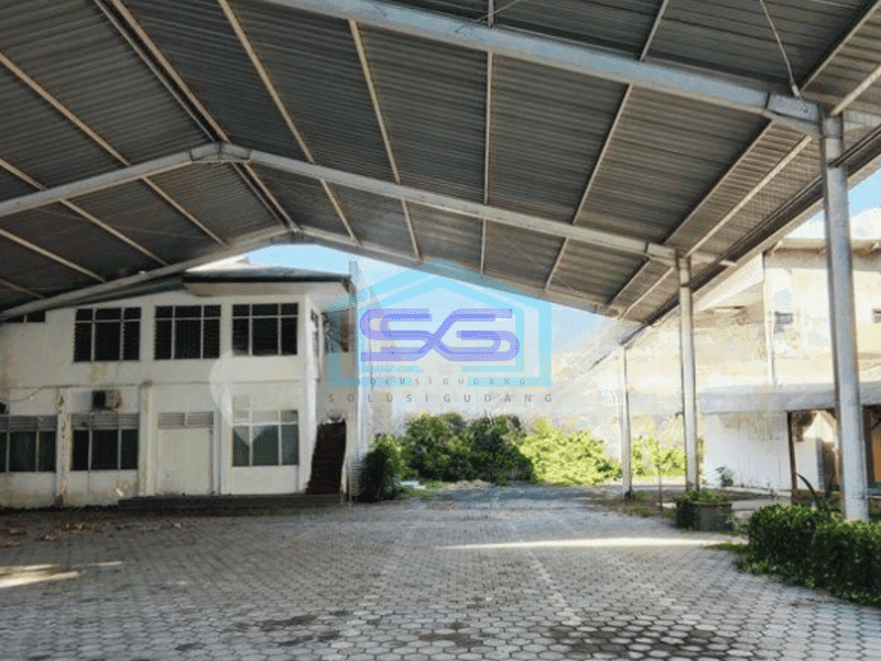 Dijual Bangunan luas di pusat kota surabaya