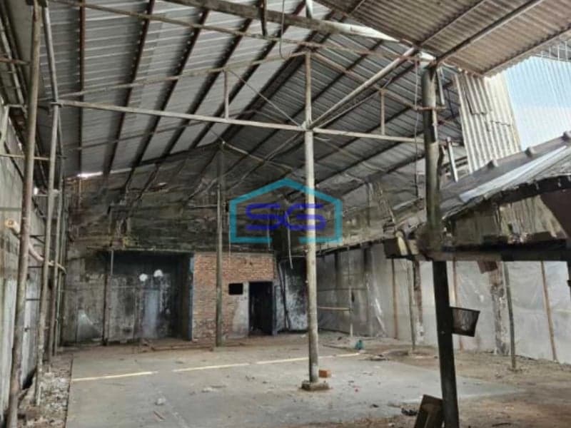 Disewakan Gudang Luas Tanah 560 m² Lokasi di Kapuk Kamal Jakarta Barat