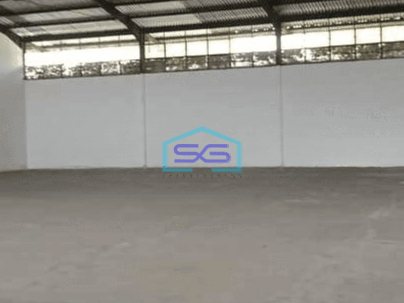 Disewakan Gudang Luas Tanah  5000 m² di Kopo Bandung Akses Container 40 Feet
