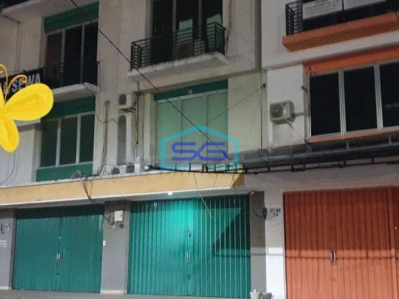 Dijual 3 Ruko Gandeng Aralia Harapan Indah Bekasi