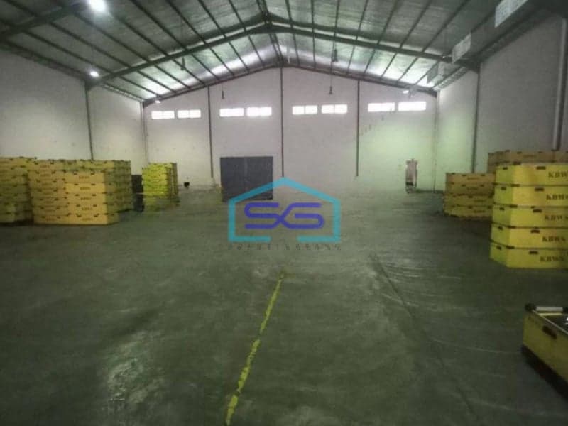 Disewakan Gudang di Delta Silicon Cikarang Luas Bangunan  2600 m²