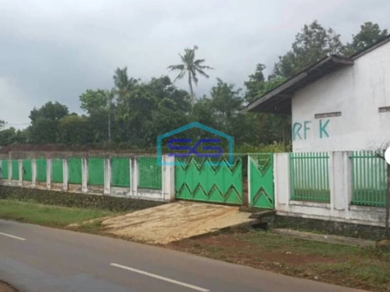 Dijual Gudang Siap Pakai Area Parkir Luas Di Jepara Jawa Tengah Luas Tanah 6600m2