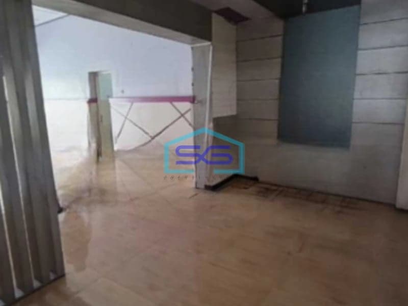 Disewakan Ruko Di Pinggir Jalan Raya Banjarsari di Solo Lokasi Strategis Cocok Untuk Ruang Usaha LT 600m2