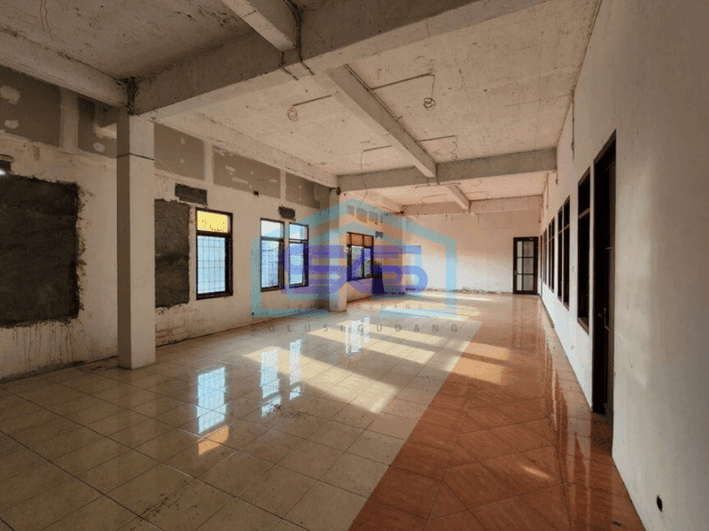 Disewakan Gudang Posisi Lantai 2 Cocok Untuk Garmen di Pondok Cabe