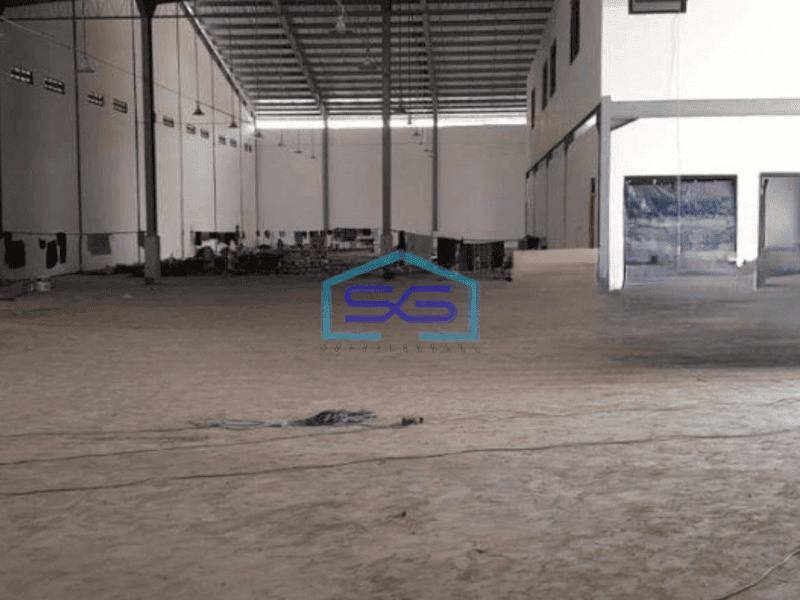 Disewakan Gudang Ada Kantor Luas Bangunan 660 m² di Sepatan Tangerang