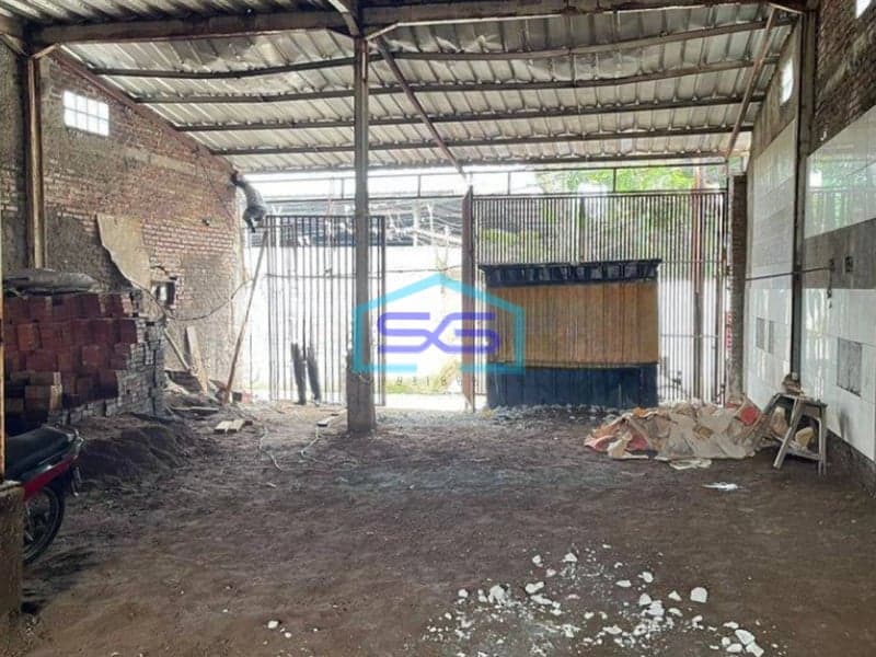 Dijual Gudang Setengah Jadi Strategis di Soekarno Hatta Bandung LT 250m2